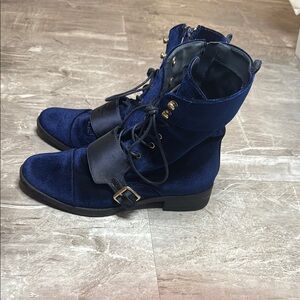 Elegant Navy Velvet Ankle Boots